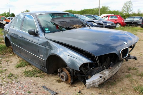BMW 5 E39 1999 2.8i M52B28 Sedan [B]