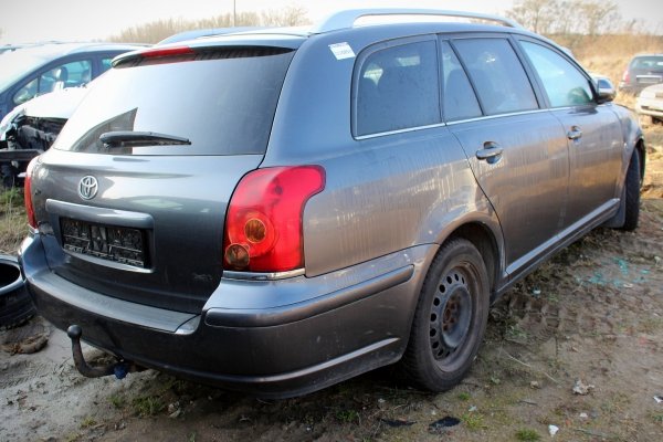Zderzak tył Toyota Avensis T25 Lift 2008 Kombi