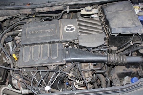 Klapa Bagażnika Tył Mazda 3 BK 2003 1.6i Hatchback 5-drzwi (goła klapa bez osprzętu)
