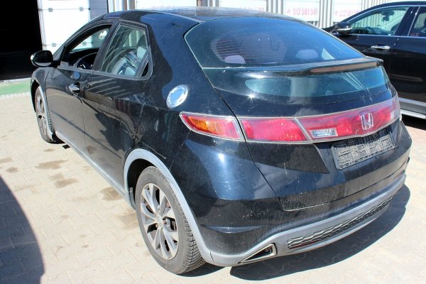 Podłokietnik Honda Civic VIII FK 2006 1.8i-VTEC R18A2 Hatchback 5-drzwi