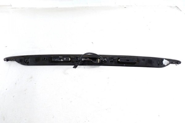Listwa stycznik klapy BMW 3 E46 1998-2005 Kombi (Kod lakieru: 475)