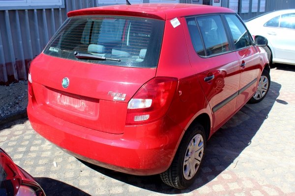 Klapa bagażnika tył Skoda Fabia II 5J 2010 Hatchback 5-drzwi (kod lakieru LF3K)