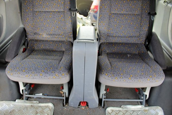 Klapa bagażnika tył Mercedes Vito W638 2000 Bus