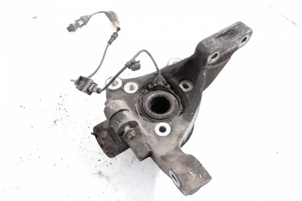Zwrotnica przód prawa Opel Signum 2003-2005 1.9CDTI Z19DTH