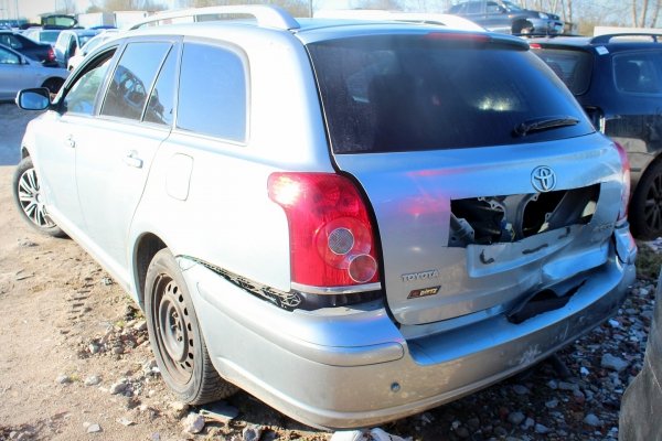 Grill Toyota Avensis T25 2007 1.8VVTI 1ZZ Kombi