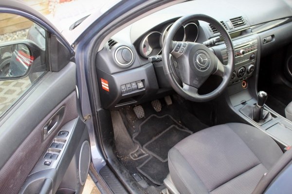 Drzwi Tył Lewe Mazda 3 BK 2007 1.6i Hatchback 5-drzwi (gołe drzwi bez osprzętu)