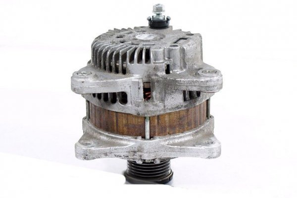 Alternator Nissan Qashqai J10 2008 2.0i 16V (120A)