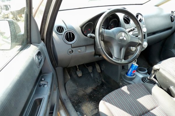 Listwa dachowa lewa Mitsubishi Colt VI Z30 2007 Hatchback 5-drzwi 