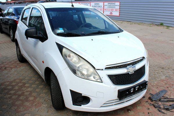 Wentylator chłodnicy Chevrolet Spark M300 2011 1.0i B10D1 Hatchback 5-drzwi 