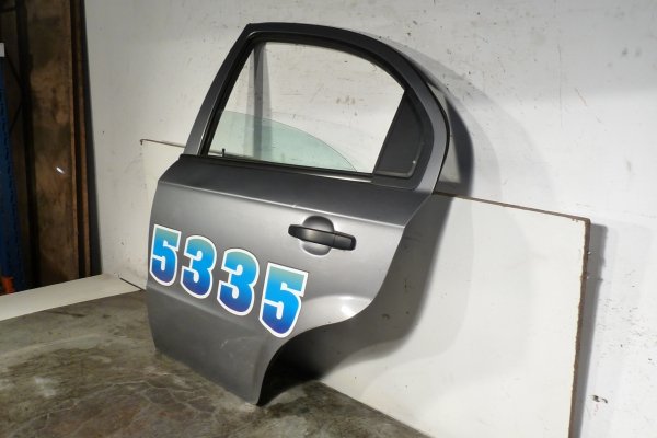 Drzwi tył prawe Chevrolet Aveo T250 2010 Sedan
