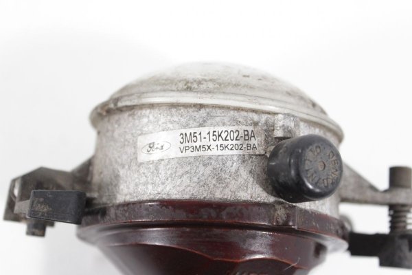 _Halogen lewy + zaślepka Ford Kuga MK1 2008