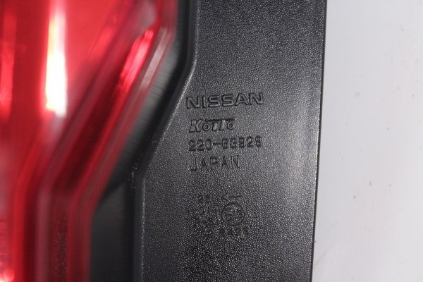 Lampa tył lewa Nissan X-Trail T31 2007