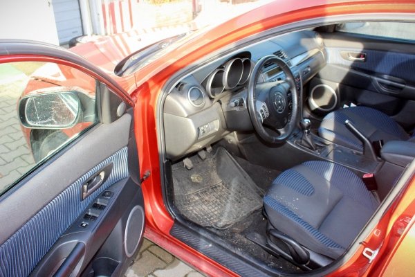 Klapa tył  Mazda 3 BK 2003-2006 Hatchback 5-drzwi (kod lakieru 27Y)