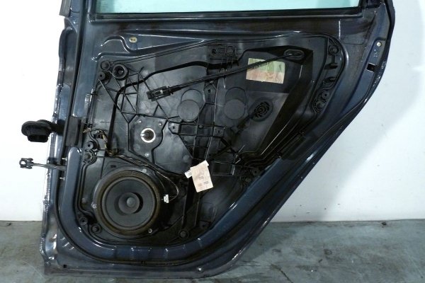 Drzwi tył prawe Ford Fiesta MK7 2011 Hatchback 5-drzwi