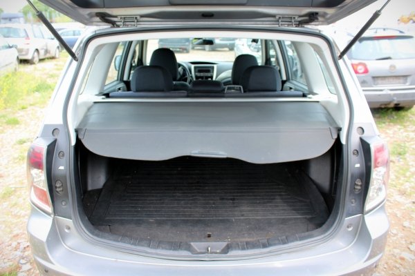 Zderzak przód + grill Subaru Forester III SH 2008 2.0D EE20Z 2008 Suv