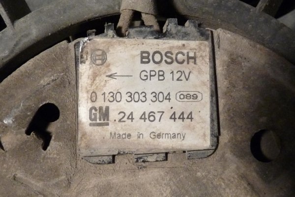 Pas przód + chłodnica wody + wentylatory Opel Astra H 2010 1.3 CDTI