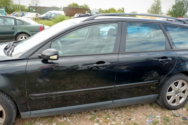 Podnośnik szyby przód prawy Volvo V50 2004 Kombi 