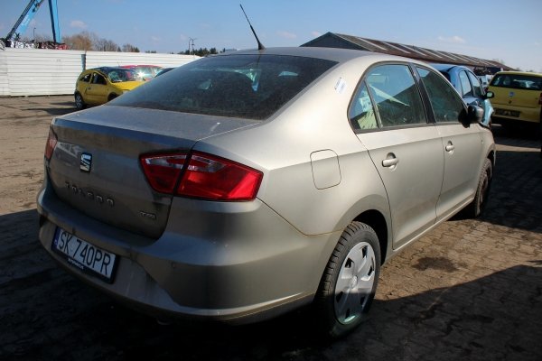 Drzwi przód lewe Seat Toledo IV 2015 Sedan 