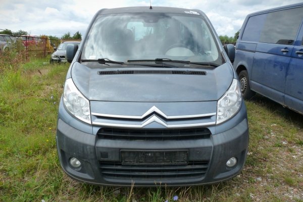 _Błotnik przód lewy Citroen Jumpy II 2007 Bus (EZW)