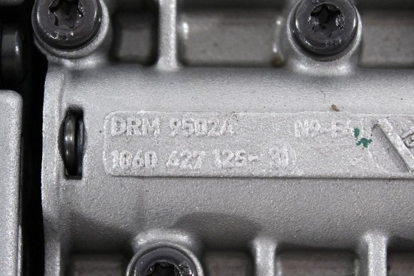 _Płyta zaworowa Audi A6 C5 1997-2004 2.4 V6 5HP19