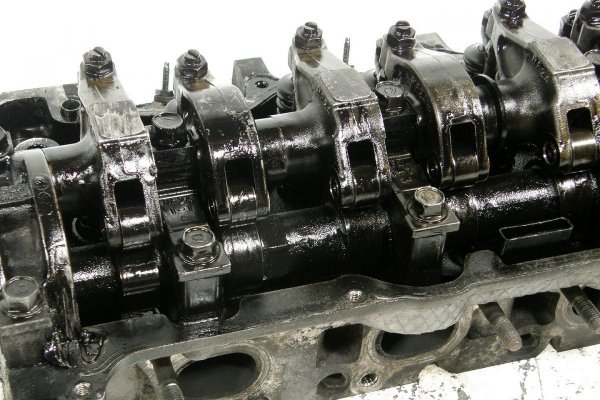 Głowica Mazda 323 BJ 1998 2.0DITD RF3F