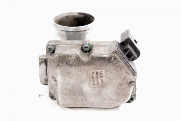 Przepustnica Suzuki Grand Vitara 2006 (2005-2008) 1.9DDiS SUV 5-drzwi 
