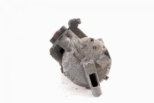 Sprężarka pompa klimatyzacji Suzuki Grand Vitara 2006 (2005-2008) 1.9DDiS SUV 5-drzwi 