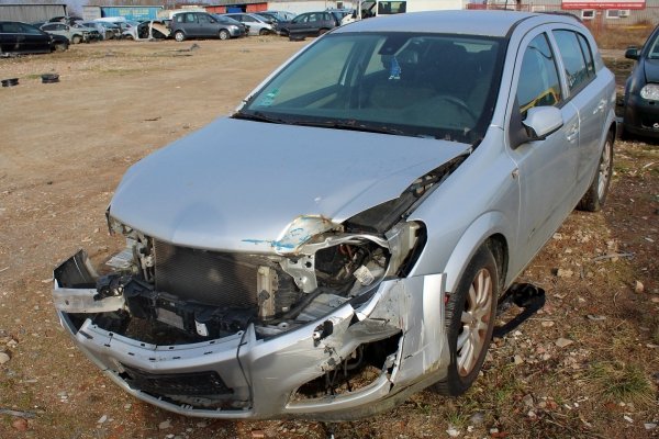 Zderzak tył Opel Astra H 2008 Hatchback 5-drzwi (kod lakieru: 2AU)