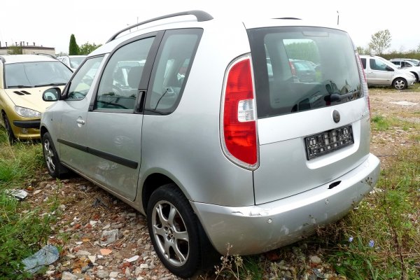 _Błotnik przód lewy Skoda Roomster 5J 2007 (2006-2010) (kod lakieru: LF7T)