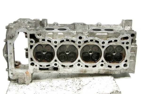 Głowica Nissan Primera P11 1999-2001 1.8i 16V
