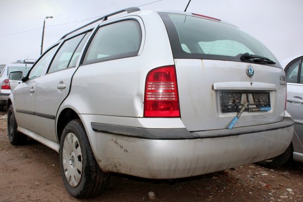 Skoda Octavia 1U 2002 1.6i BFQ Kombi [B/C]