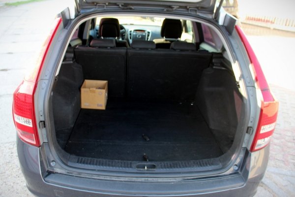 Fotel prawy Kia Ceed I Lift ED 2011 1.6CRDI D4FB Kombi