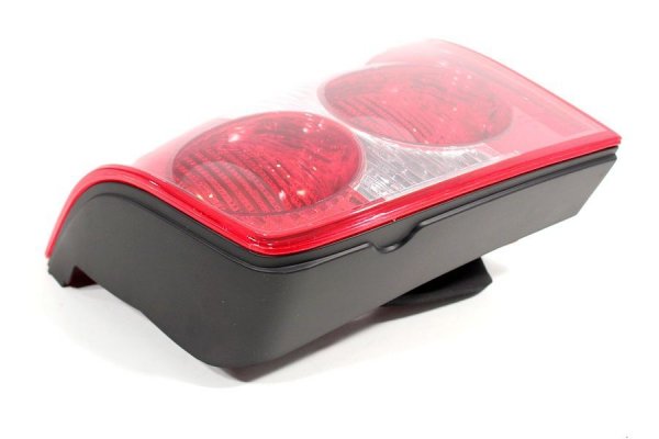 _Lampa tył prawa VW Passat B5 2001-2005 Kombi
