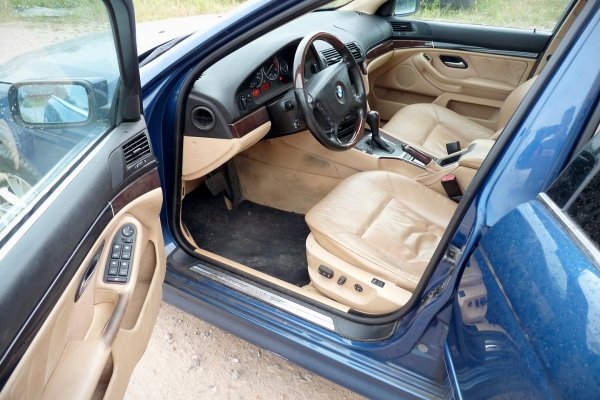 Zderzak tył PDC BMW 5 E39 2002 Kombi (Kod lakieru: TOPASBLAU METALLIC (364))