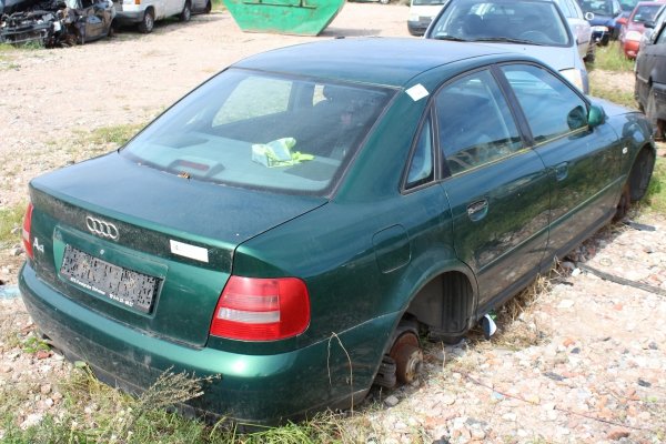Audi A4 B5 1999 1.6i ANA Sedan