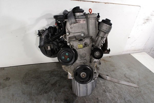 _Silnik VW Passat B6 2006 1.6FSI BLF