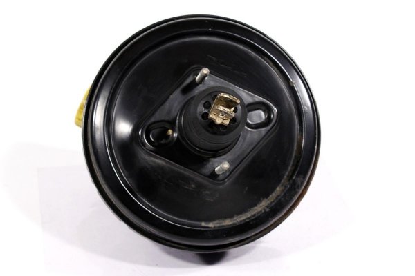 _Serwo pompa hamulcowa Nissan Serena 1998 2.0i 16V