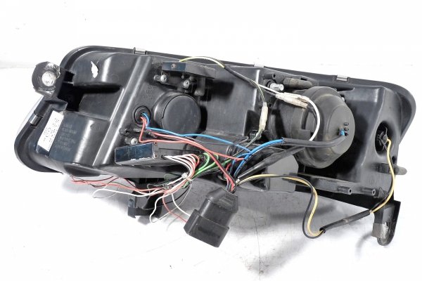 Reflektor komplet lewy + prawy H7 + LED Audi A6 C6 2005 Kombi