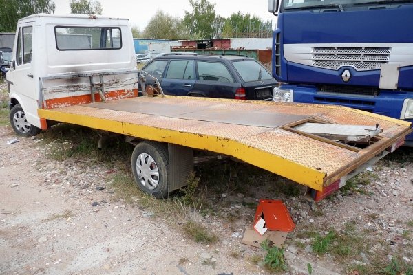 Serwo hamulcowe + pompa hamulcowa Mercedes 307D 1985 2.4D 