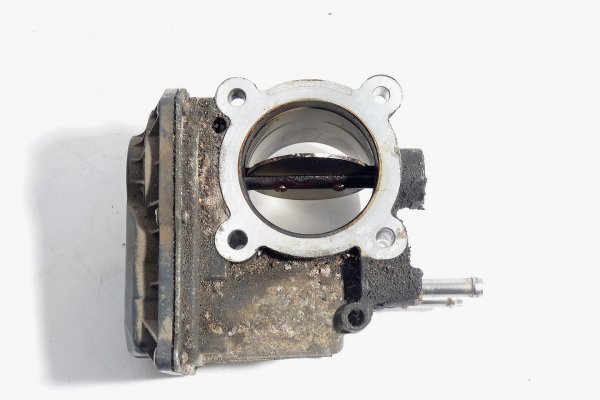 Przepustnica Toyota Avensis T27 2009 2.0D4D Sedan