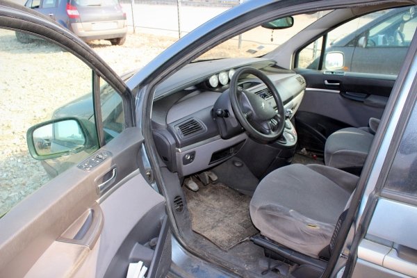 Peugeot 807 2005 2.0HDI RHW Van [B/C]