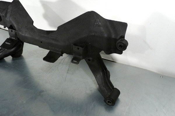 _Belka ława sanki wózek silnika Daewoo Leganza V100 1998 2.0i