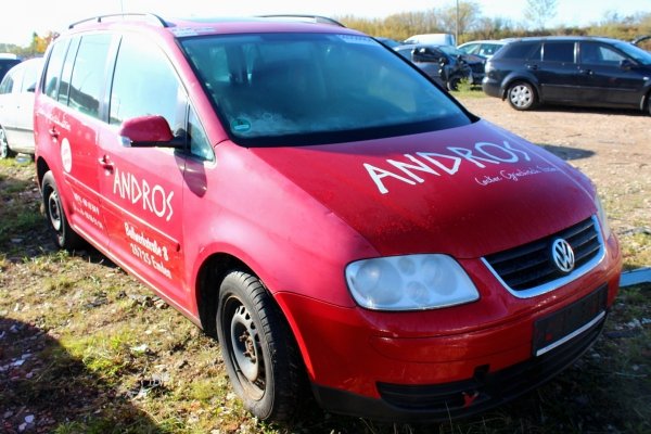 Hak holowniczy VW Touran 1T 2003 Minivan 
