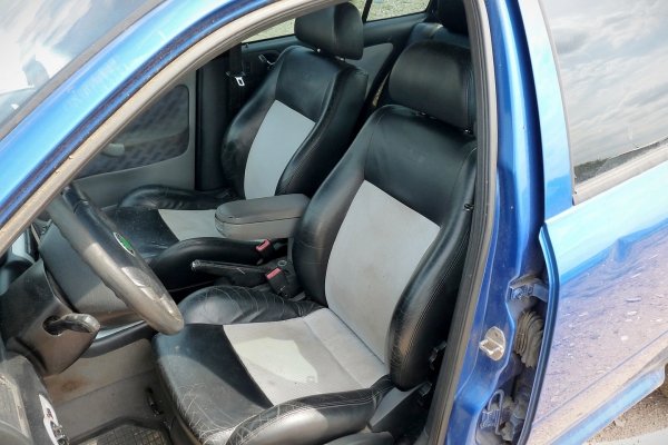 Błotnik przód prawy Skoda Octavia I 1U 1999 Liftback