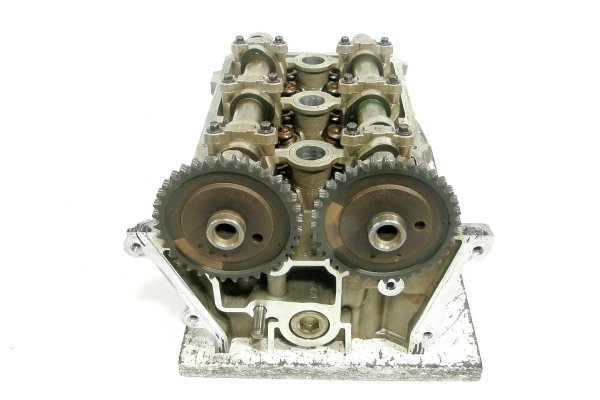 Głowica prawa Ford Mondeo MK2 1996-2000 2.5 V6