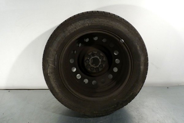_Felga stalowa R16 5x100 Toyota Avensis T25 2004 Kombi