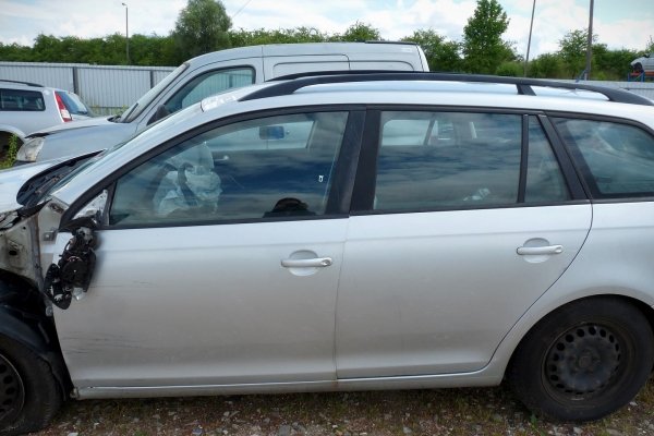 VW Golf V 1K 2007 1.9TDI BLS Kombi [A]