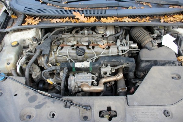 Lampa tył lewa Toyota Avensis T27 2009 Sedan