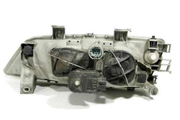 _Reflektor prawy Nissan Primera P11 1996-1999