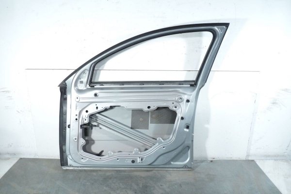 _Drzwi przód prawe Volvo S40 II Lift 2008 Sedan